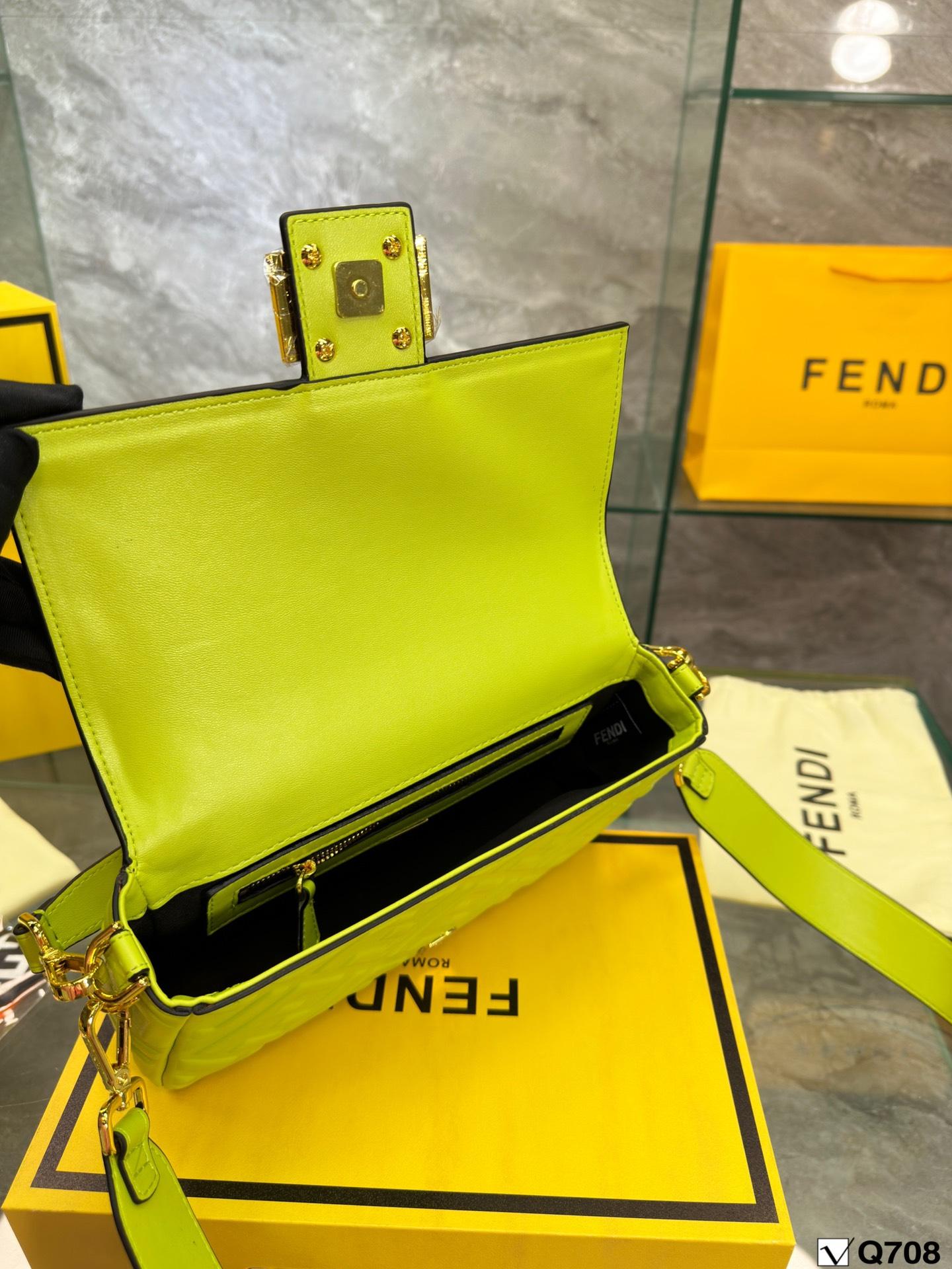 Replica Fendi Bag  25*15CM/18*10CM
