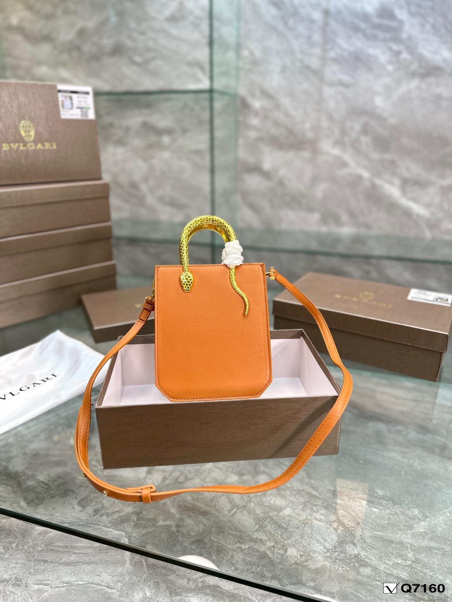 Replica BURBERRY Bag  15*20CM