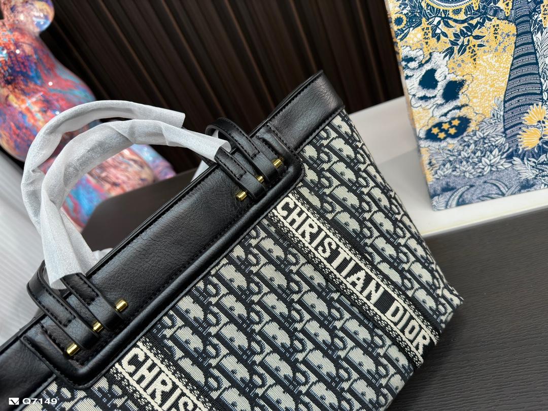 Replica Dior Bag  28*10*24CM