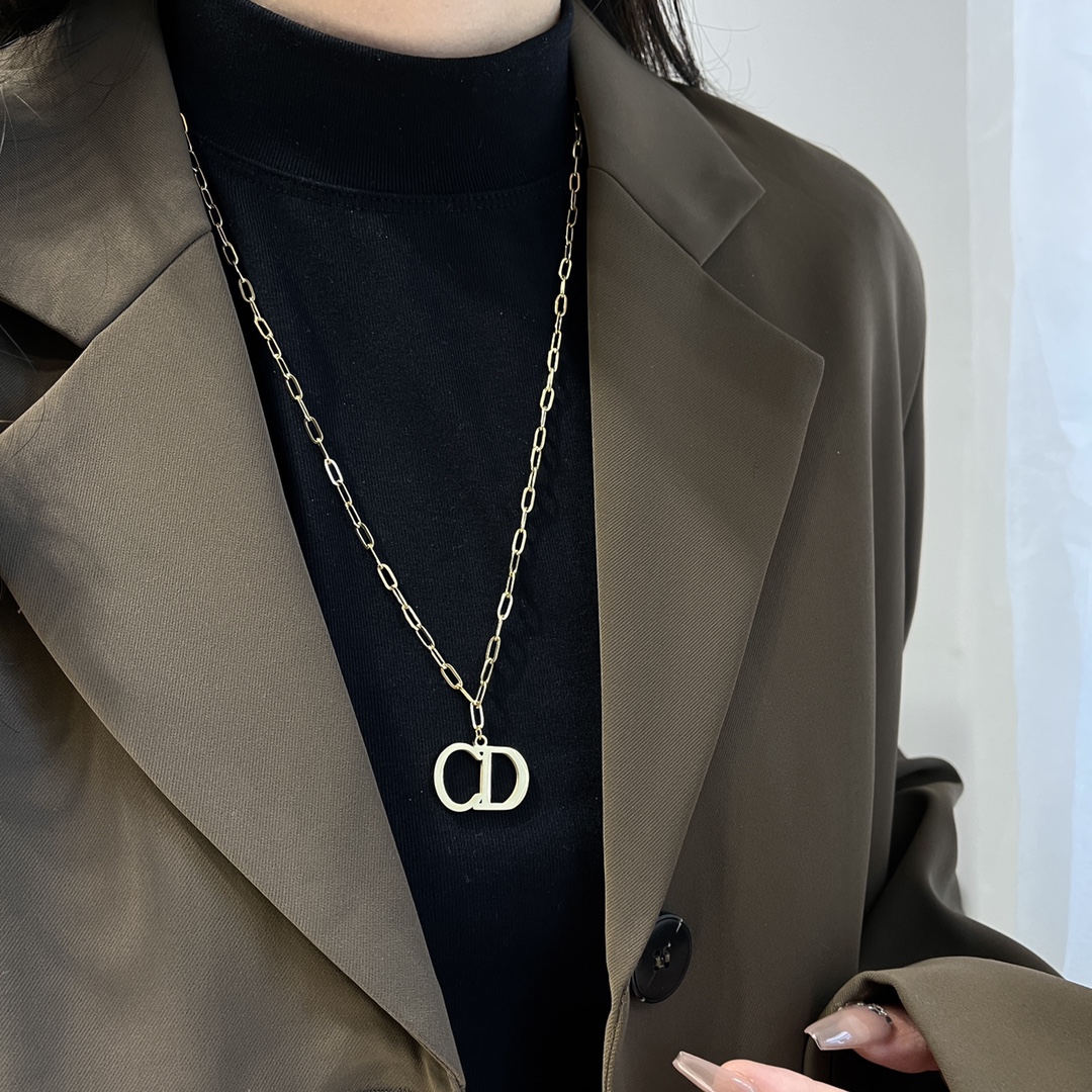 Replica DIOR Necklace