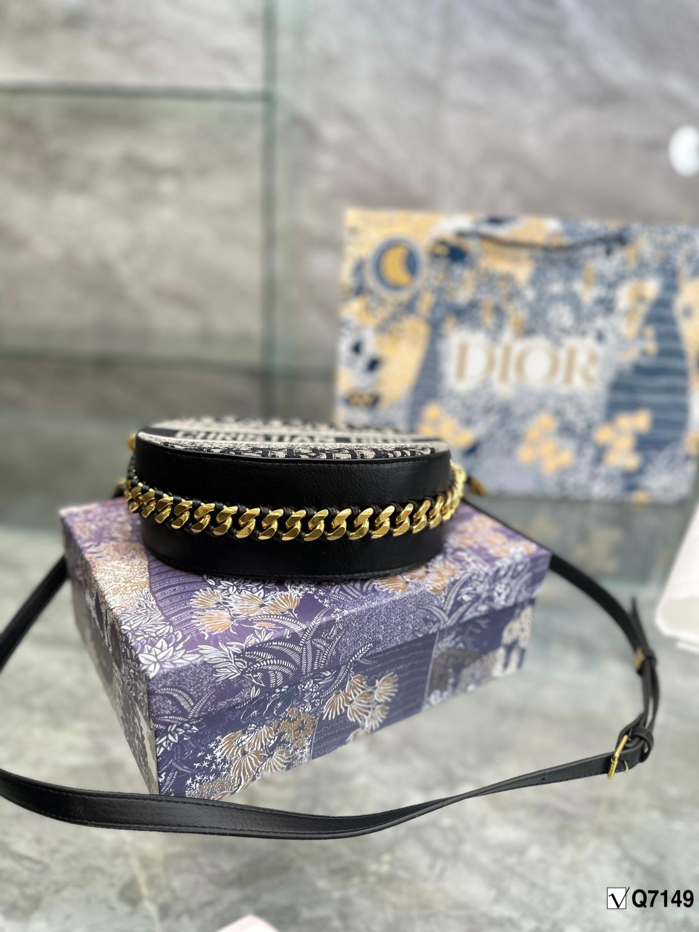 Replica Dior Bag 20*18CM