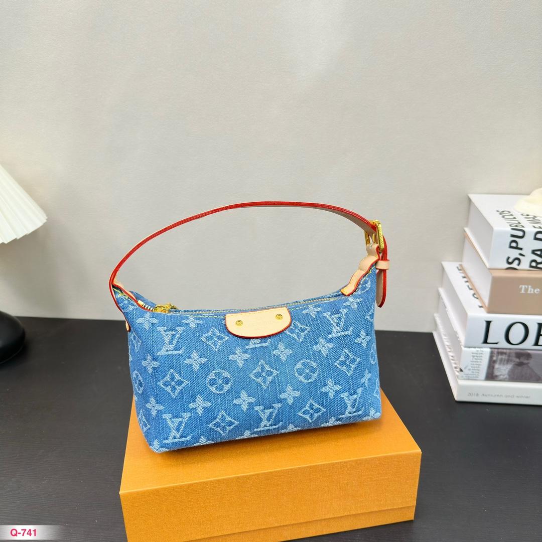 Replica Louis Vuitton Bag 18*13CM