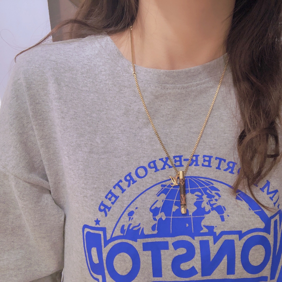Replica LOUIS VUITTON Necklace