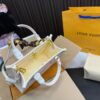 Replica Louis Vuitton Bag 24*19CM