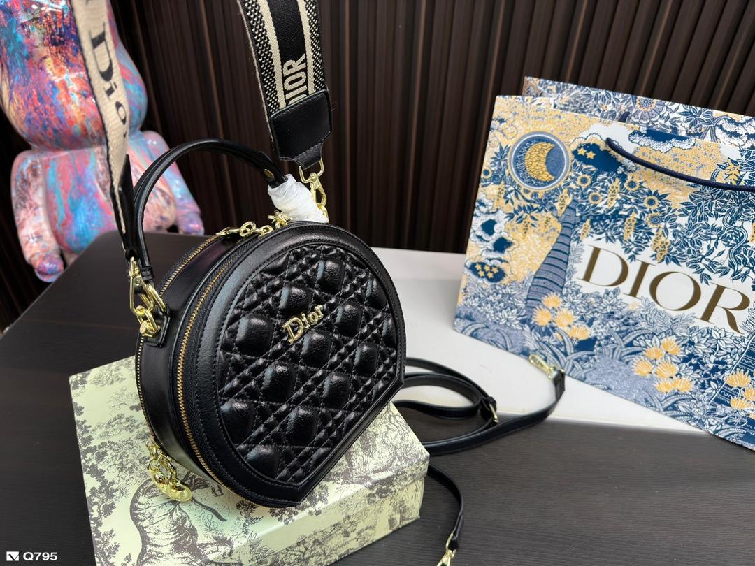 Replica Dior Bag 20*17CM
