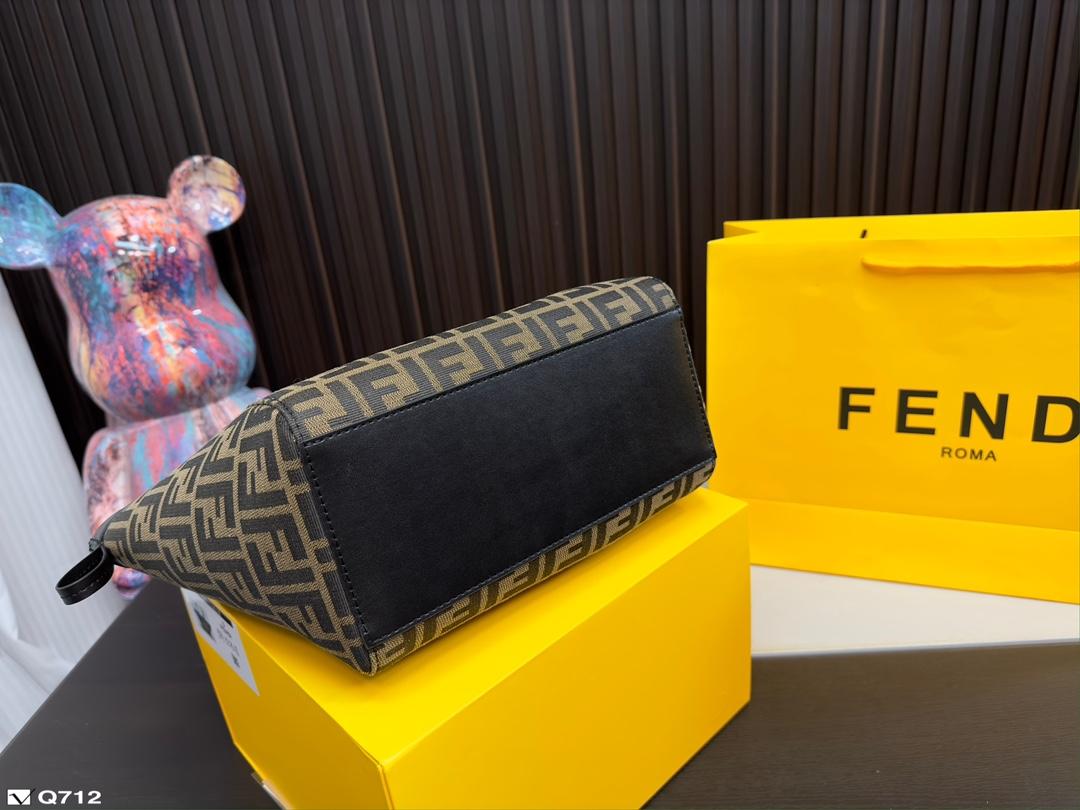 Replica Fendi Bag 25*26CM