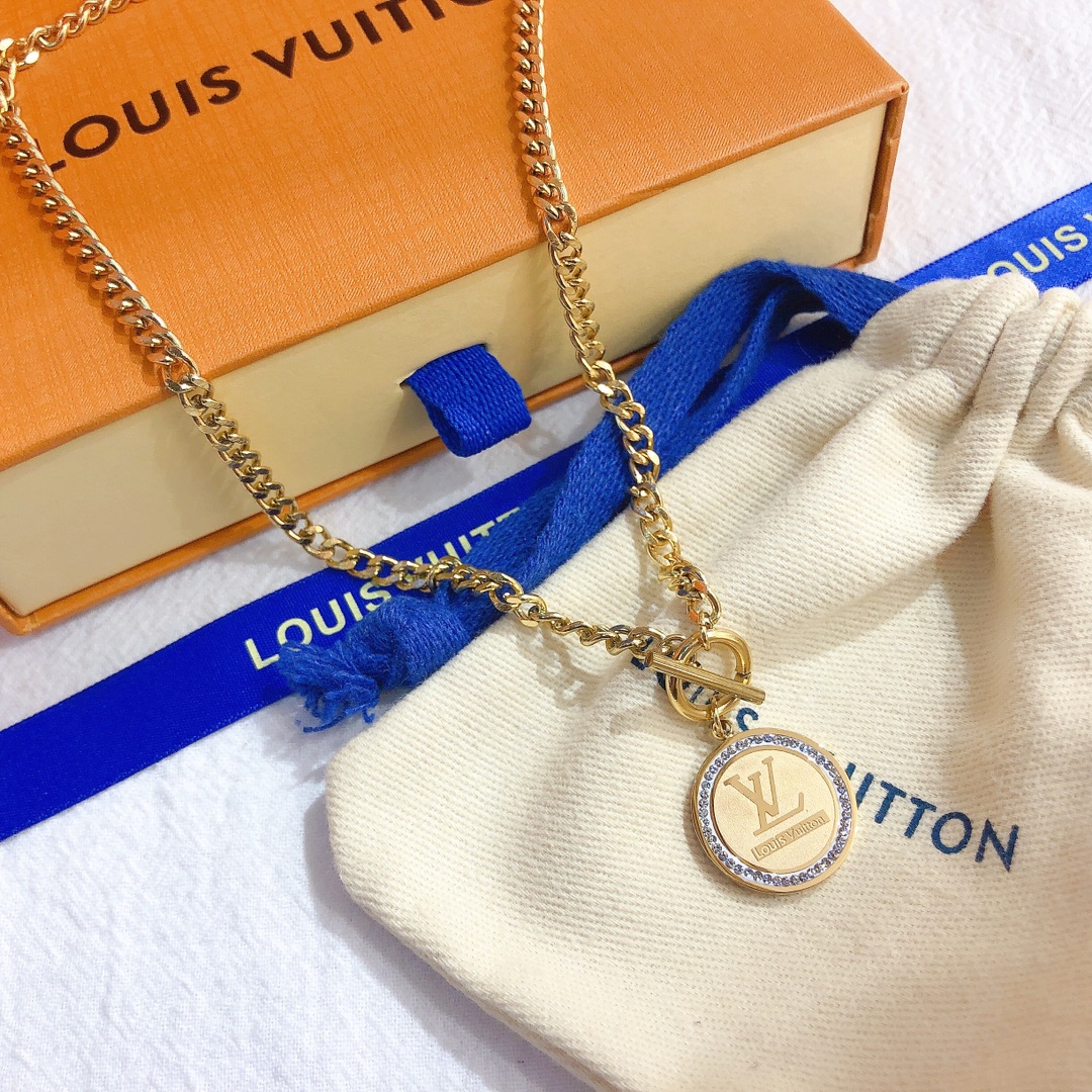 Replica LOUIS VUITTON Necklace