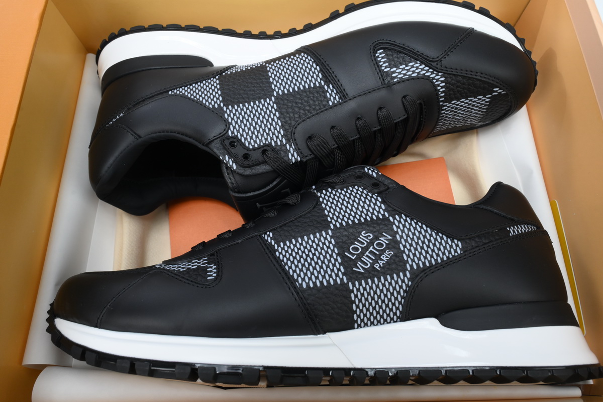 Replica LV Shoe  LV Run Away Black White