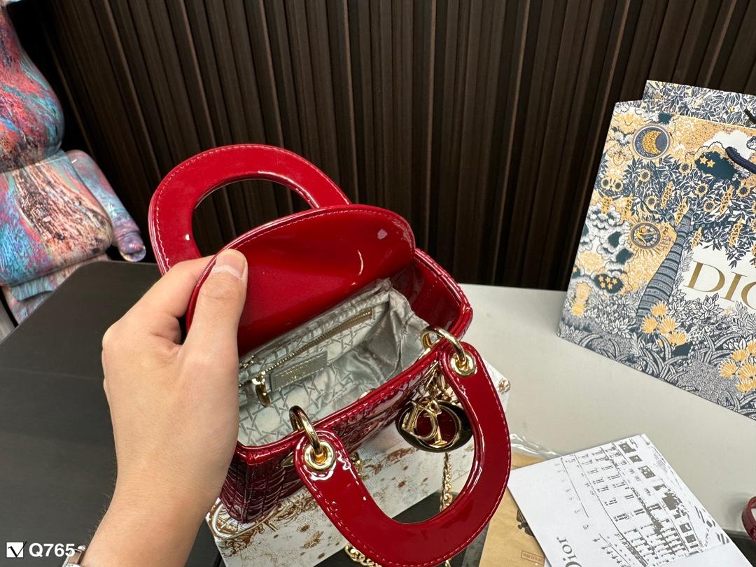 Replica Dior Bag  14*17*7CM
