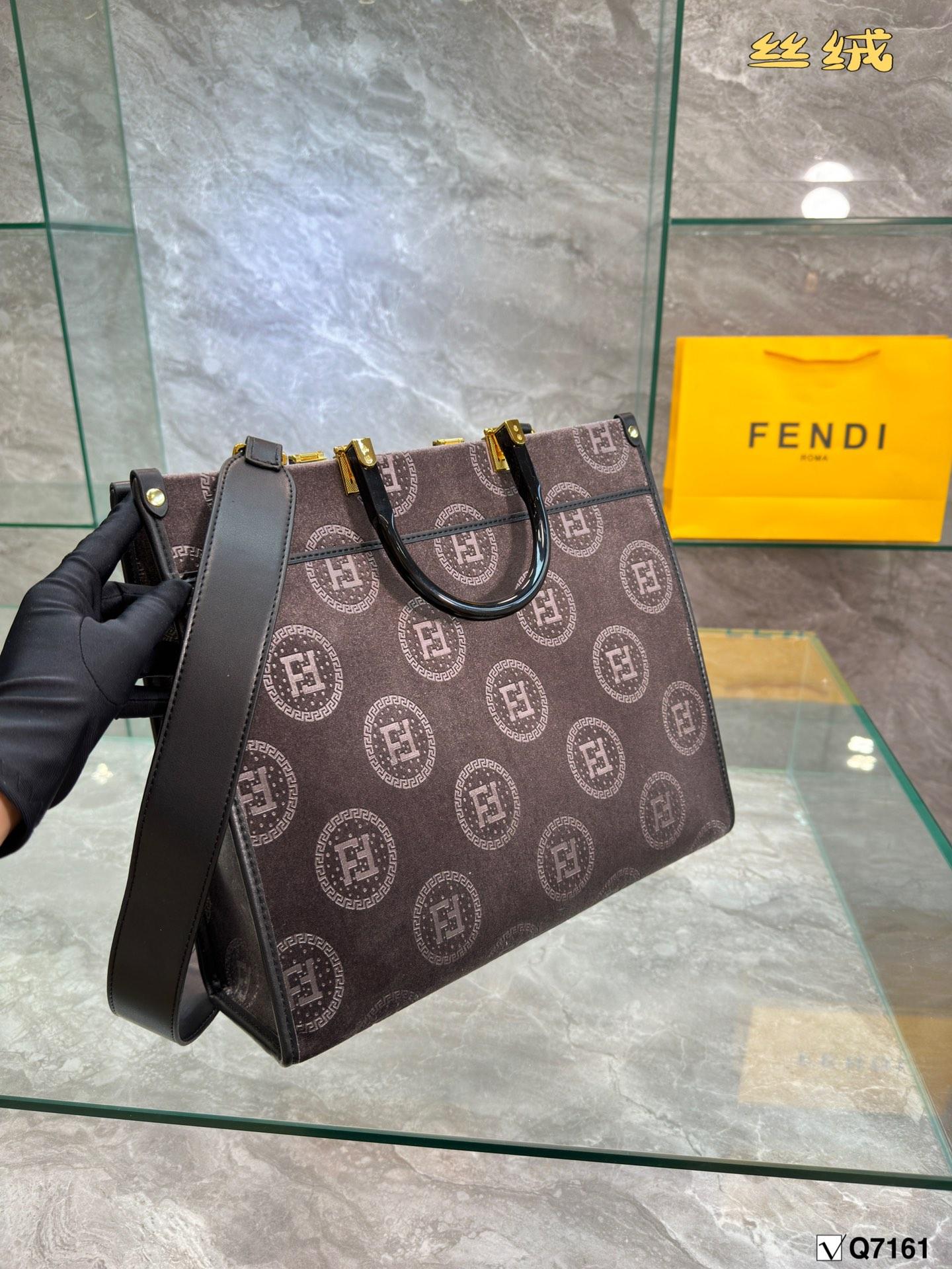 Replica Fendi Bag 35*30 CM