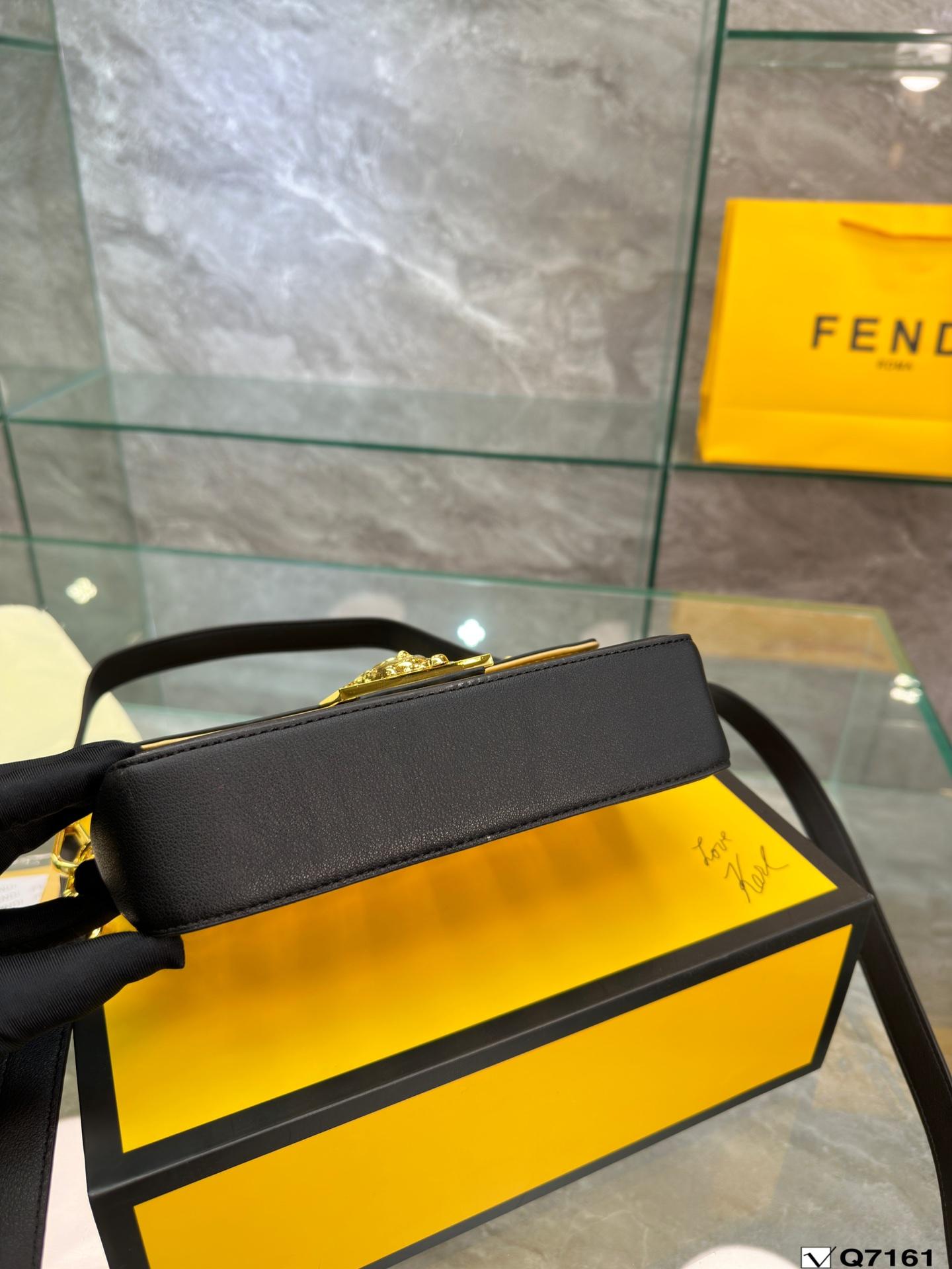 Replica Fendi Bag 22*13CM