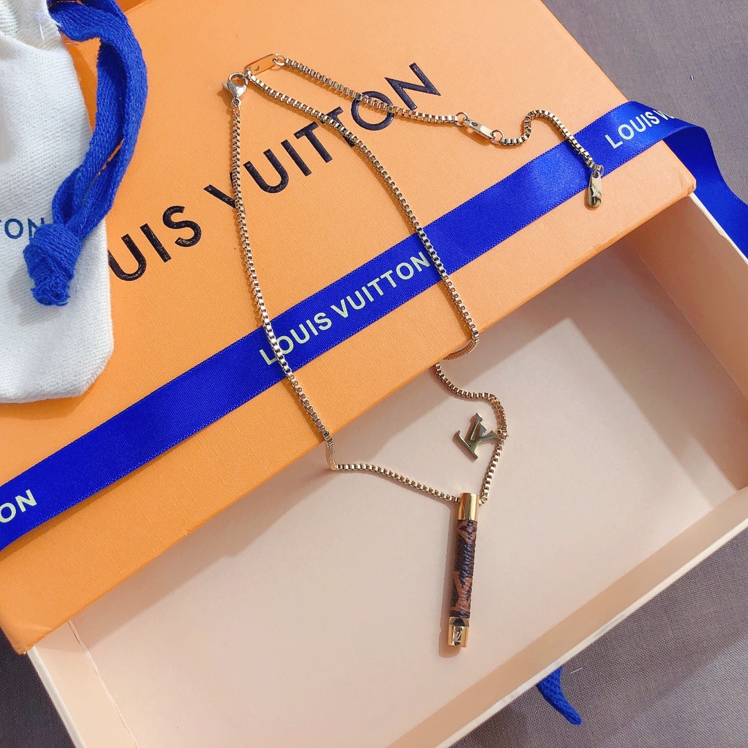 Replica LOUIS VUITTON Necklace