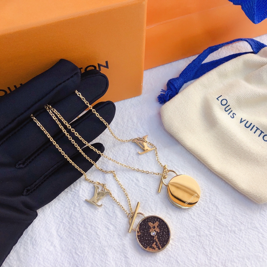 Replica LOUIS VUITTON Necklace