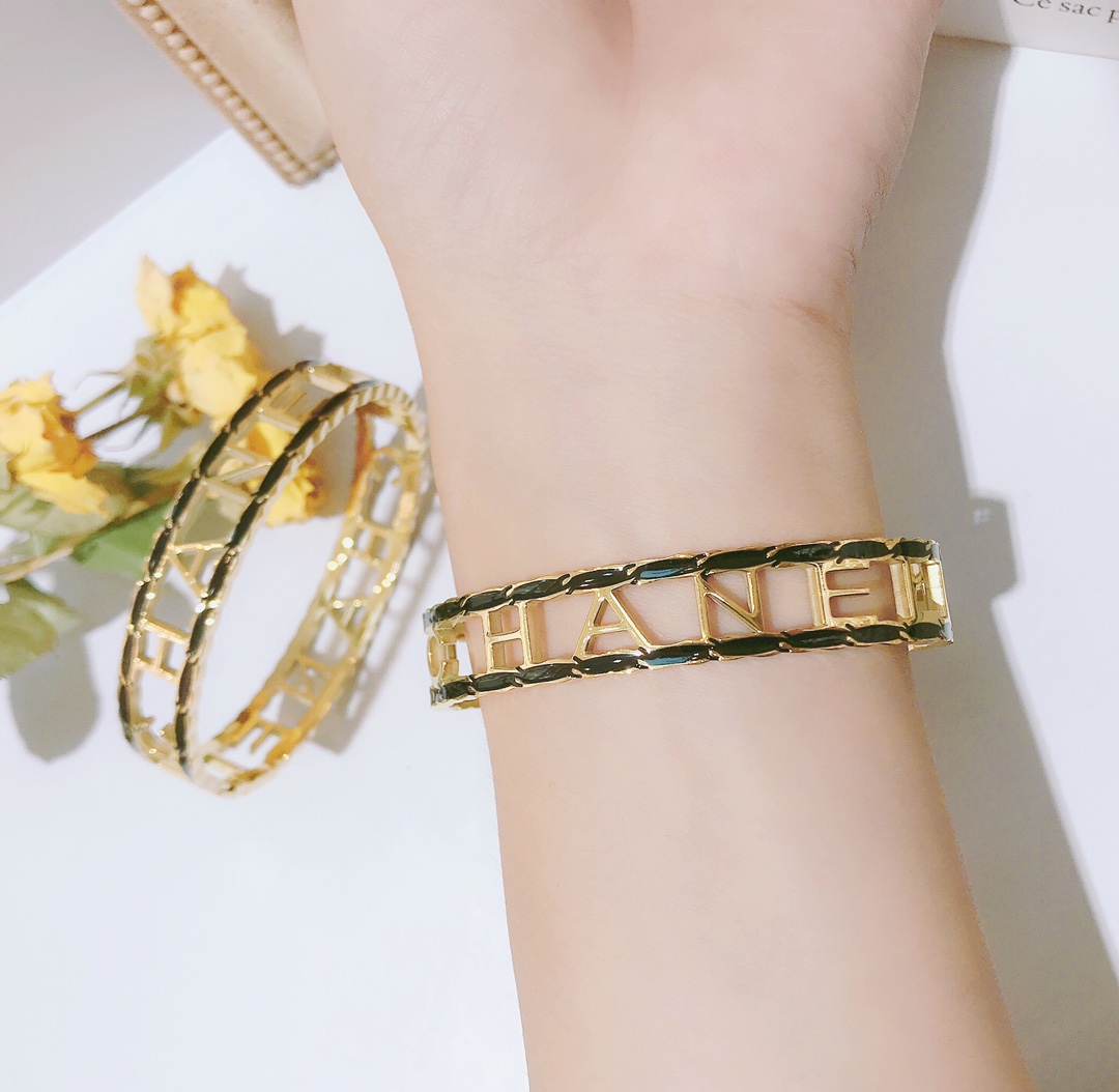 Replica CHANEL Bangle