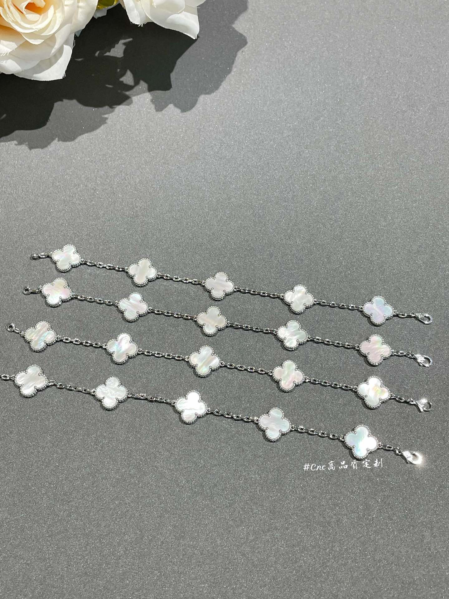 Replica VanCleef Arpels Bracelet