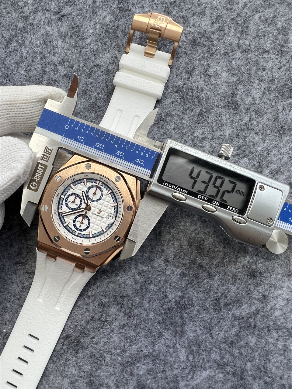 Replica Audemars Piguet Royal Oak Offshore 904l Stainless Steel Quartz Watch 44MM