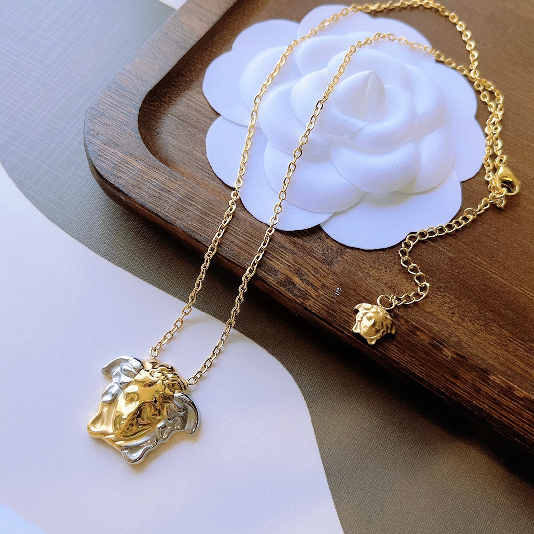 Replica VERSACE Necklace