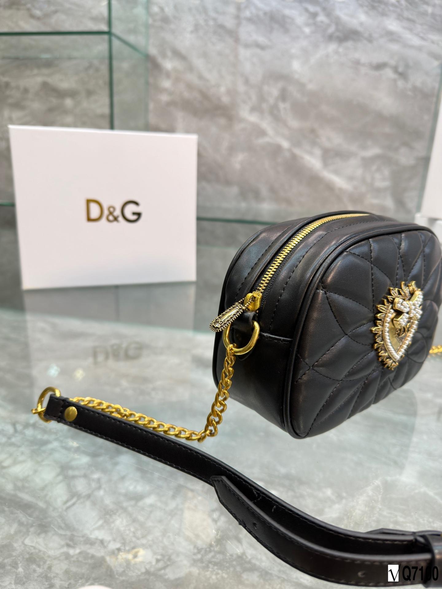 Replica Dolce Gabbana Bag 19CM