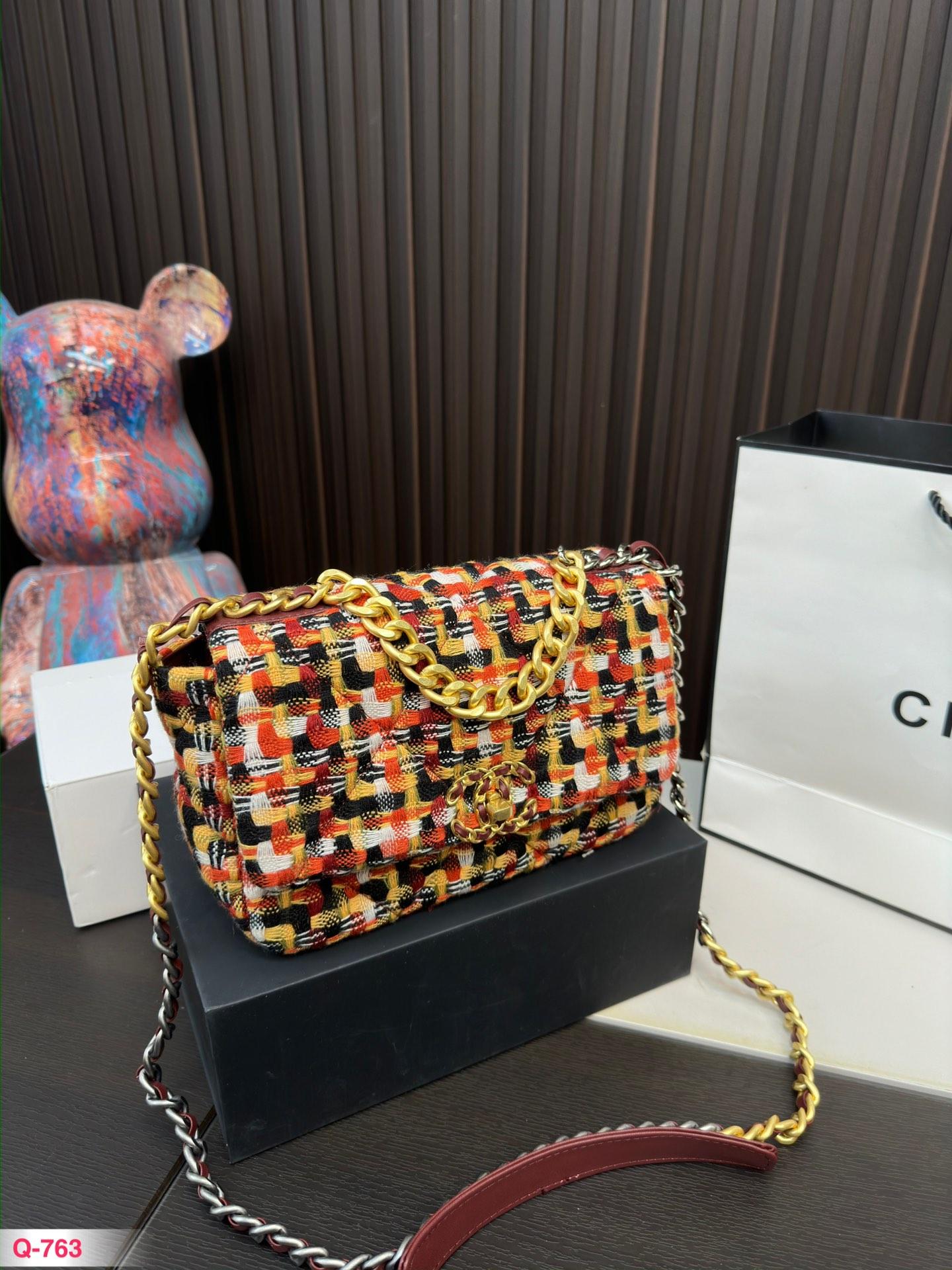 Replica Chanel Bag 17*25CM