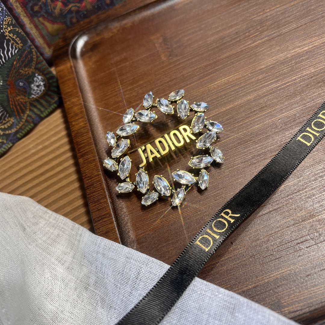 Replica DIOR Brooch