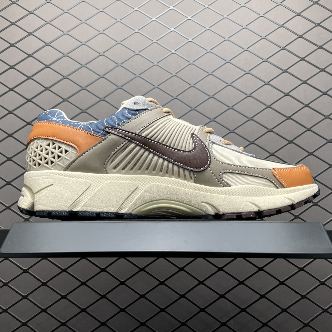 Replica Nike Shoe Nike Zoom Vomero 5 FZ5051-121 Size 35.5-46