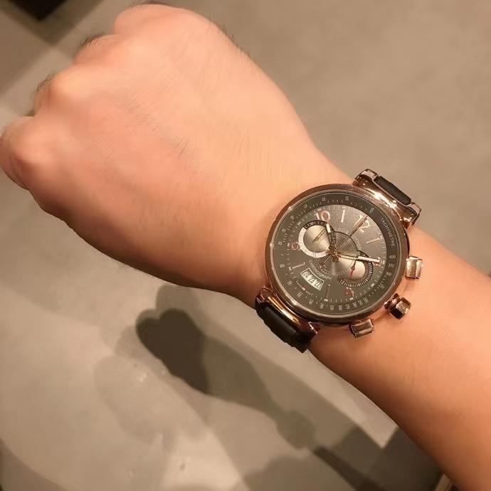 Replica LOUIS VUITTON LV 904l Stainless Steel Quartz Watch 42MM