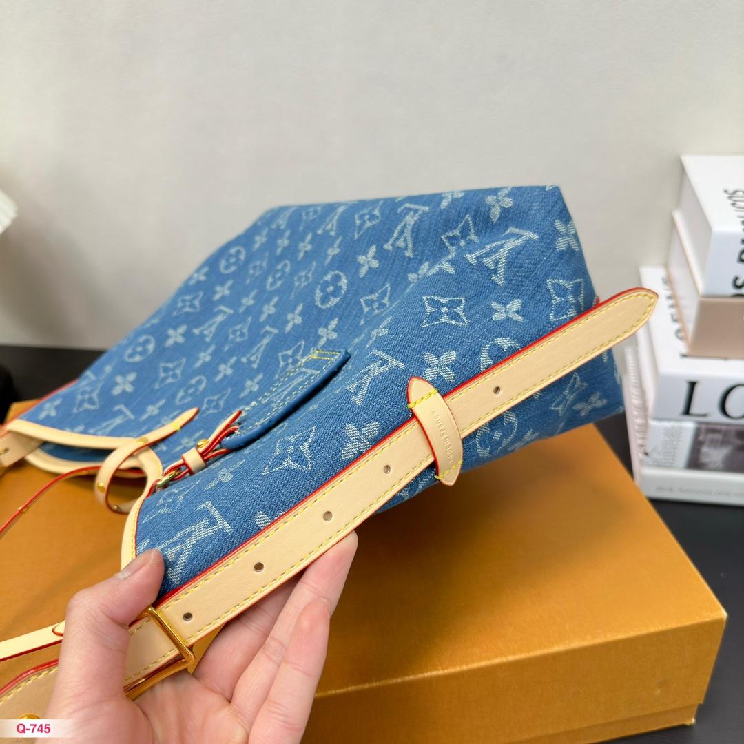 Replica Louis Vuitton Bag 30*21CM