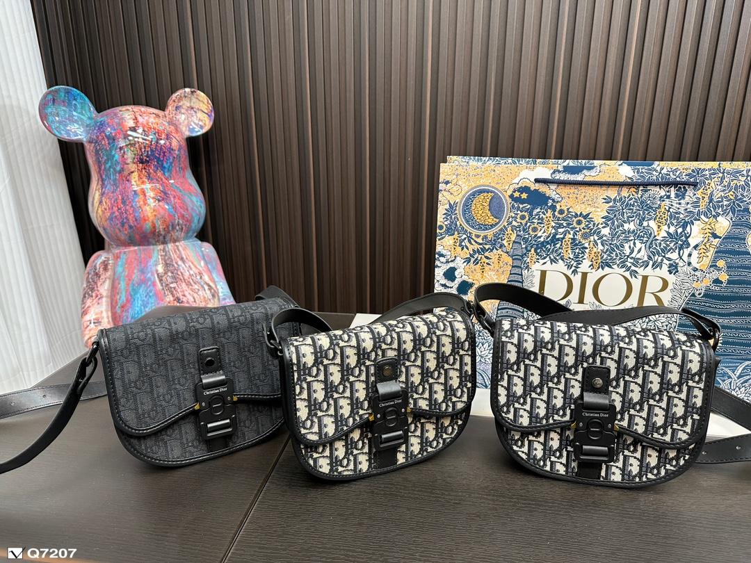 Replica Dior Bag 19*12CM