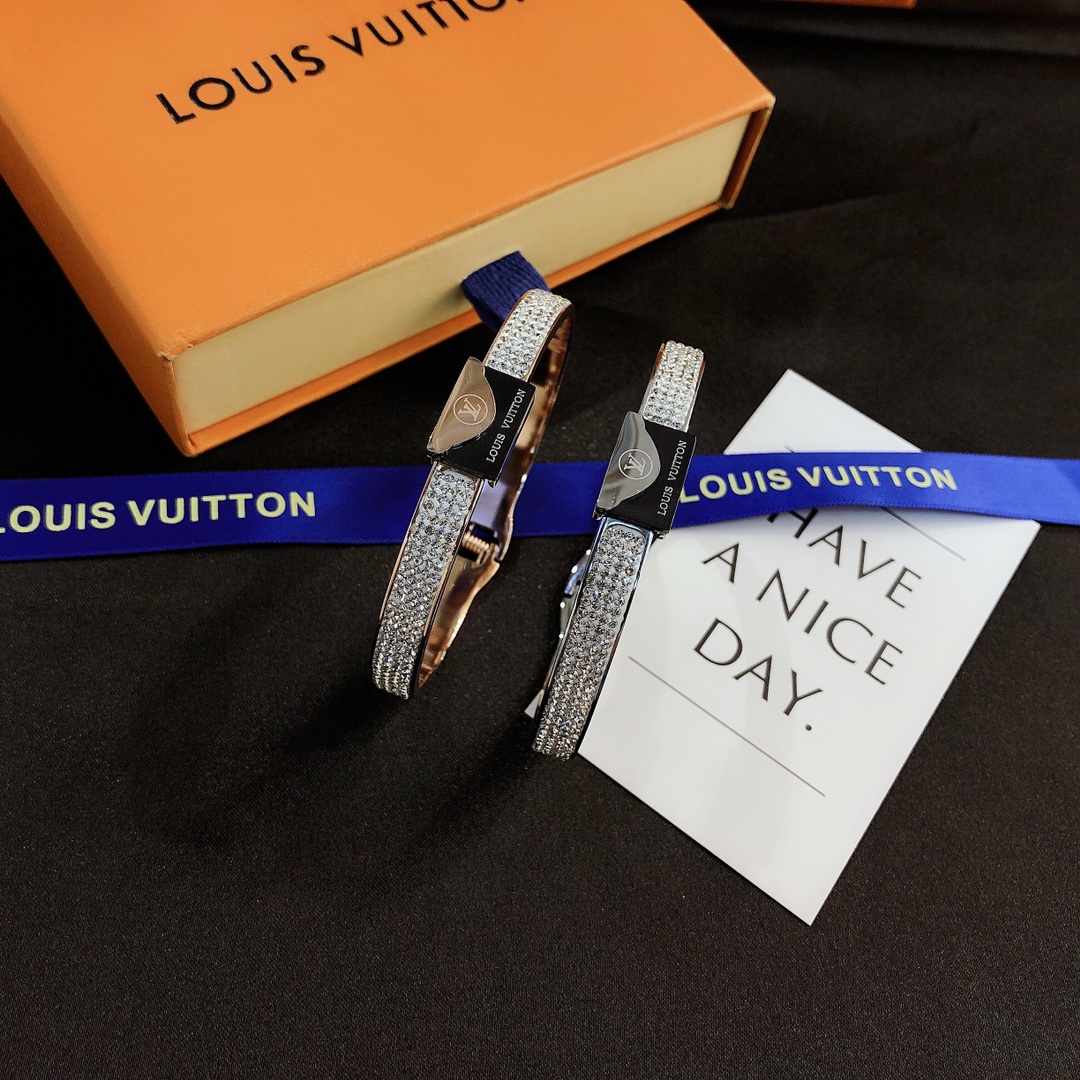 Replica LOUIS VUITTON Bangle