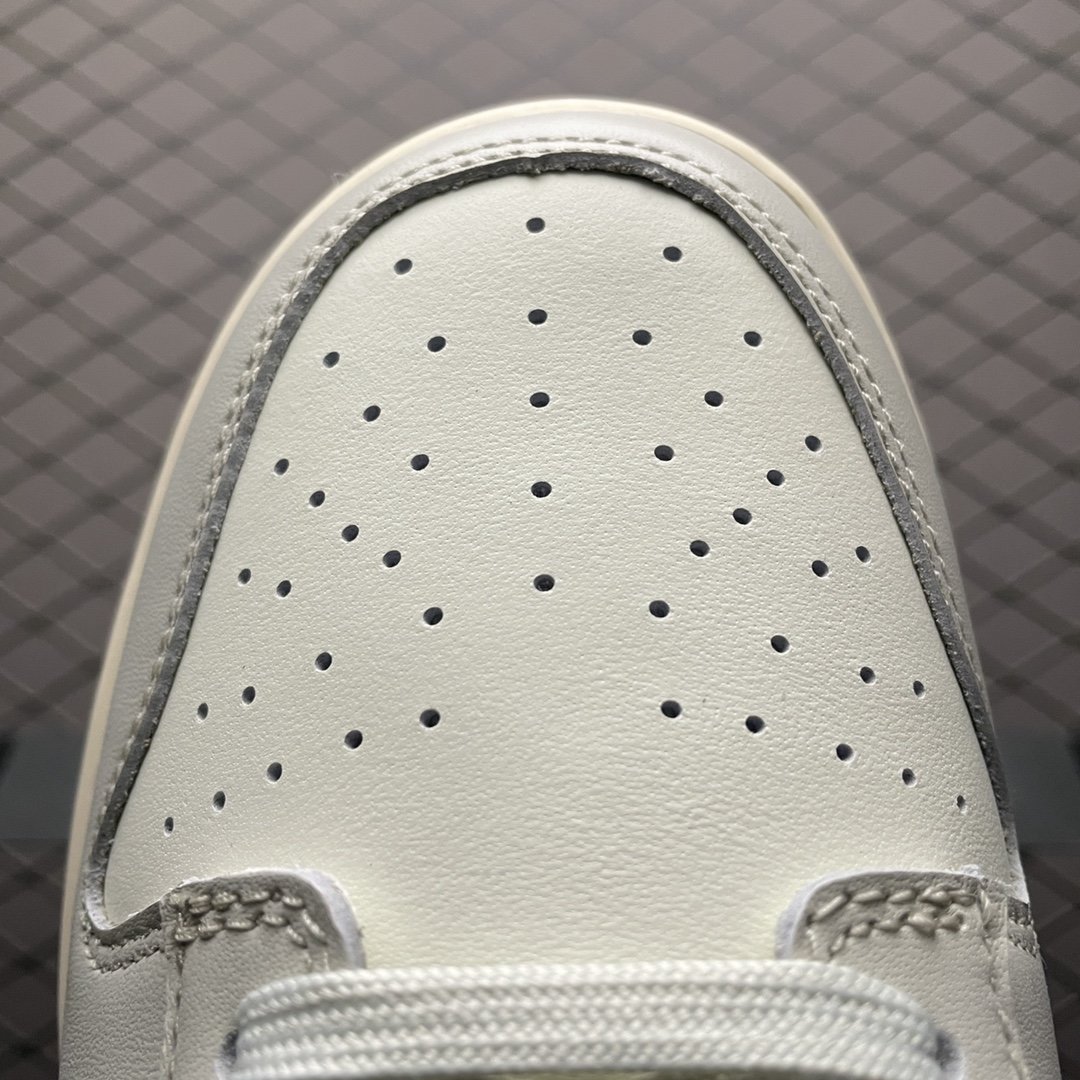 Replica Nike Dunk SB Shoe Nike Dunk Low RetroLight Bone  DD1_03081