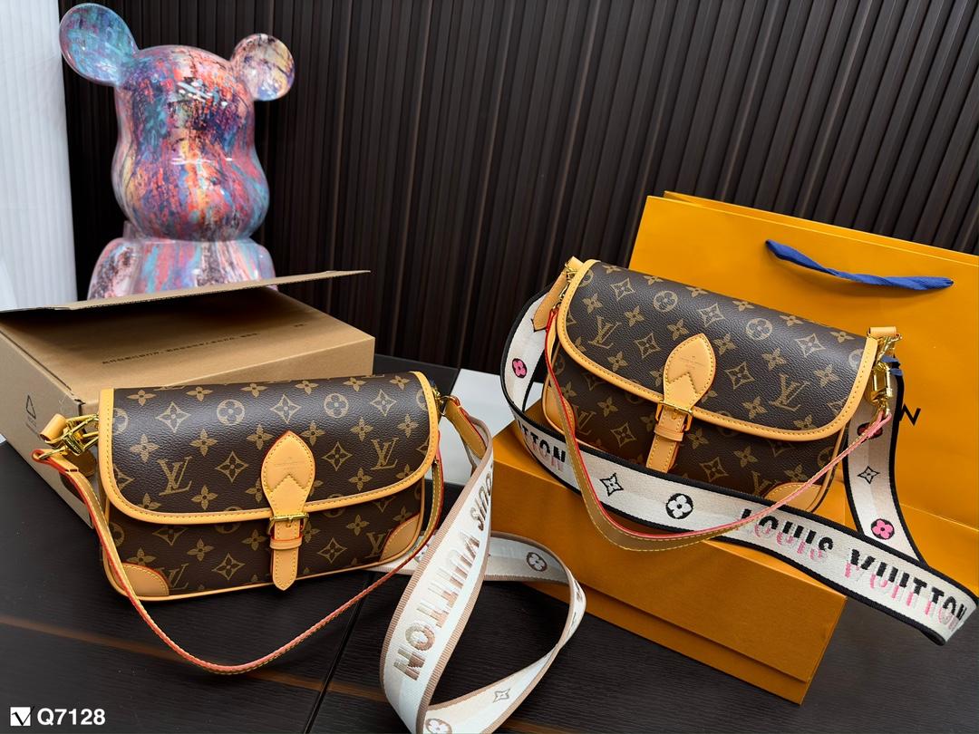 Replica Louis Vuitton Bag 24*15CM