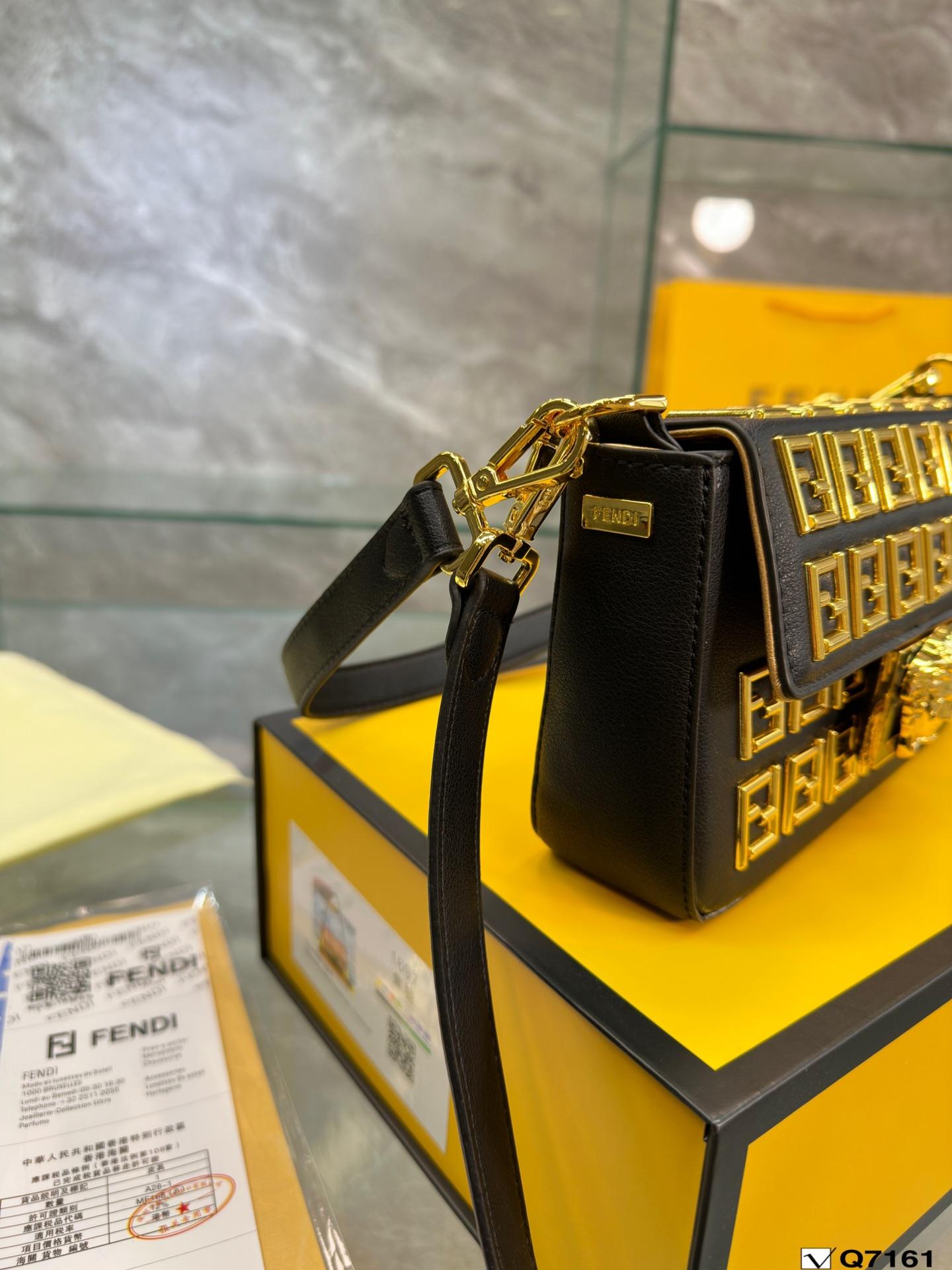 Replica Fendi Bag 22*13CM