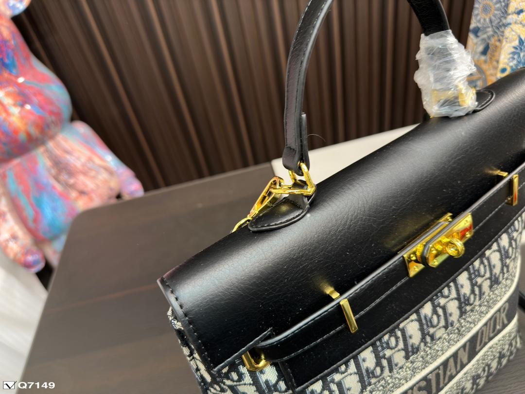 Replica Dior Bag 29*29CM