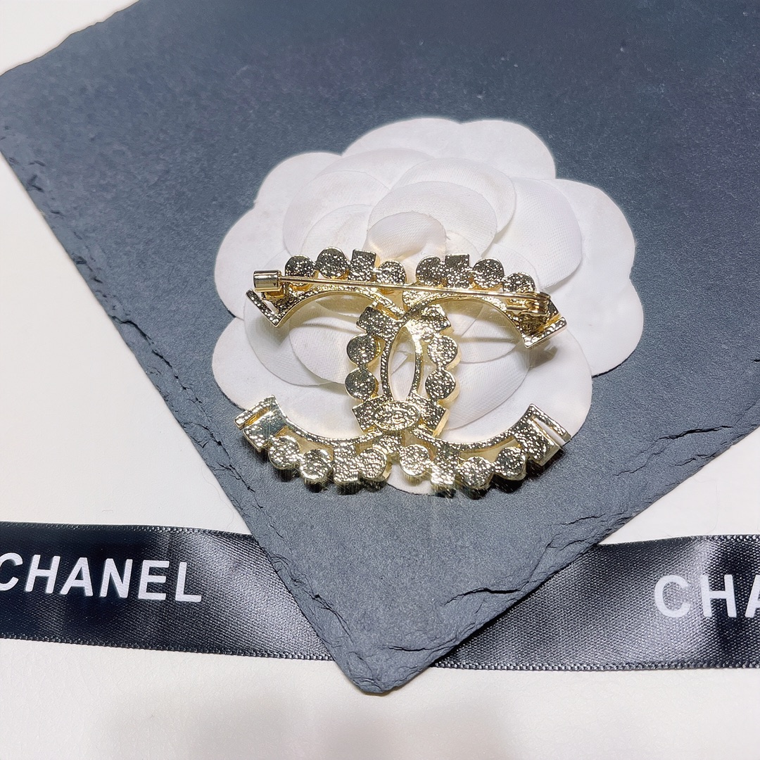 Replica CHANEL Brooch