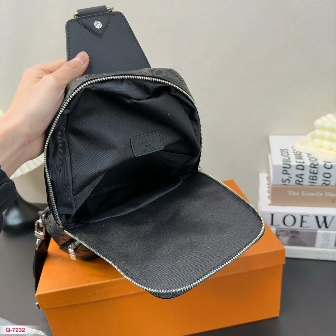 Replica Louis Vuitton Bag 30*21CM
