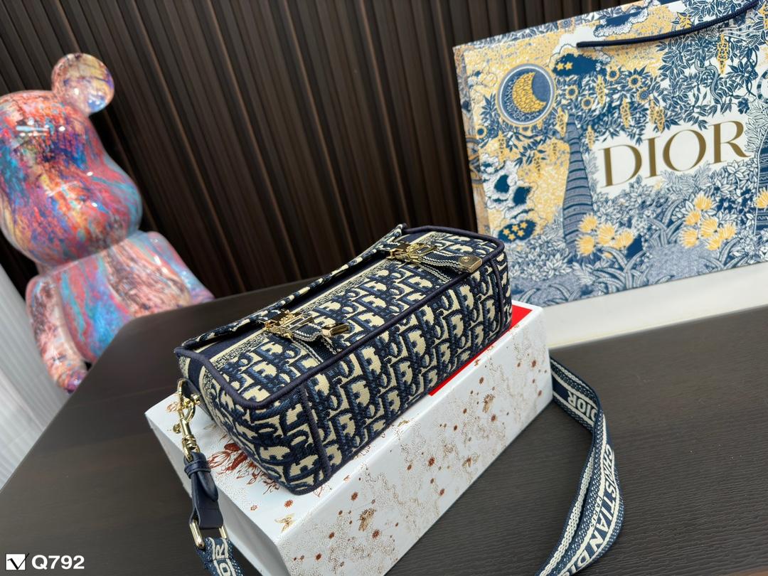 Replica Dior Bag 23*14CM