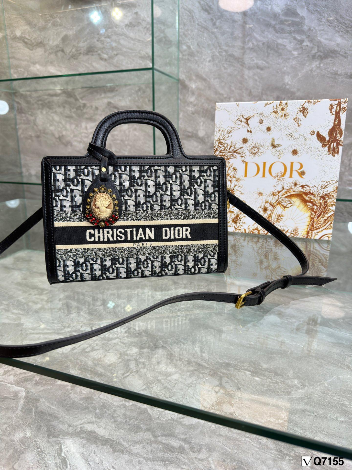 Replica Dior Bag 27*18CM
