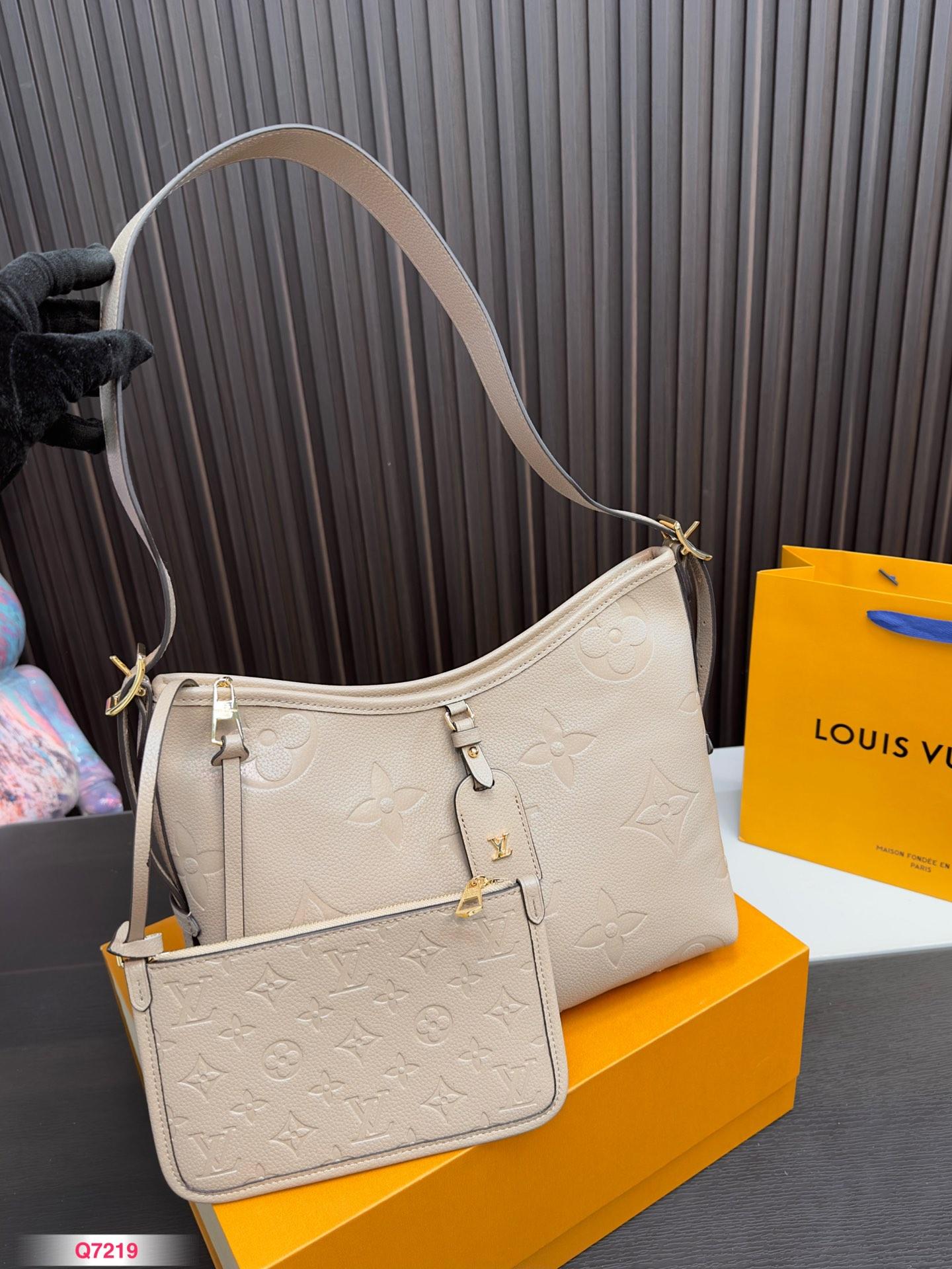 Replica Louis Vuitton Bag 28*20CM