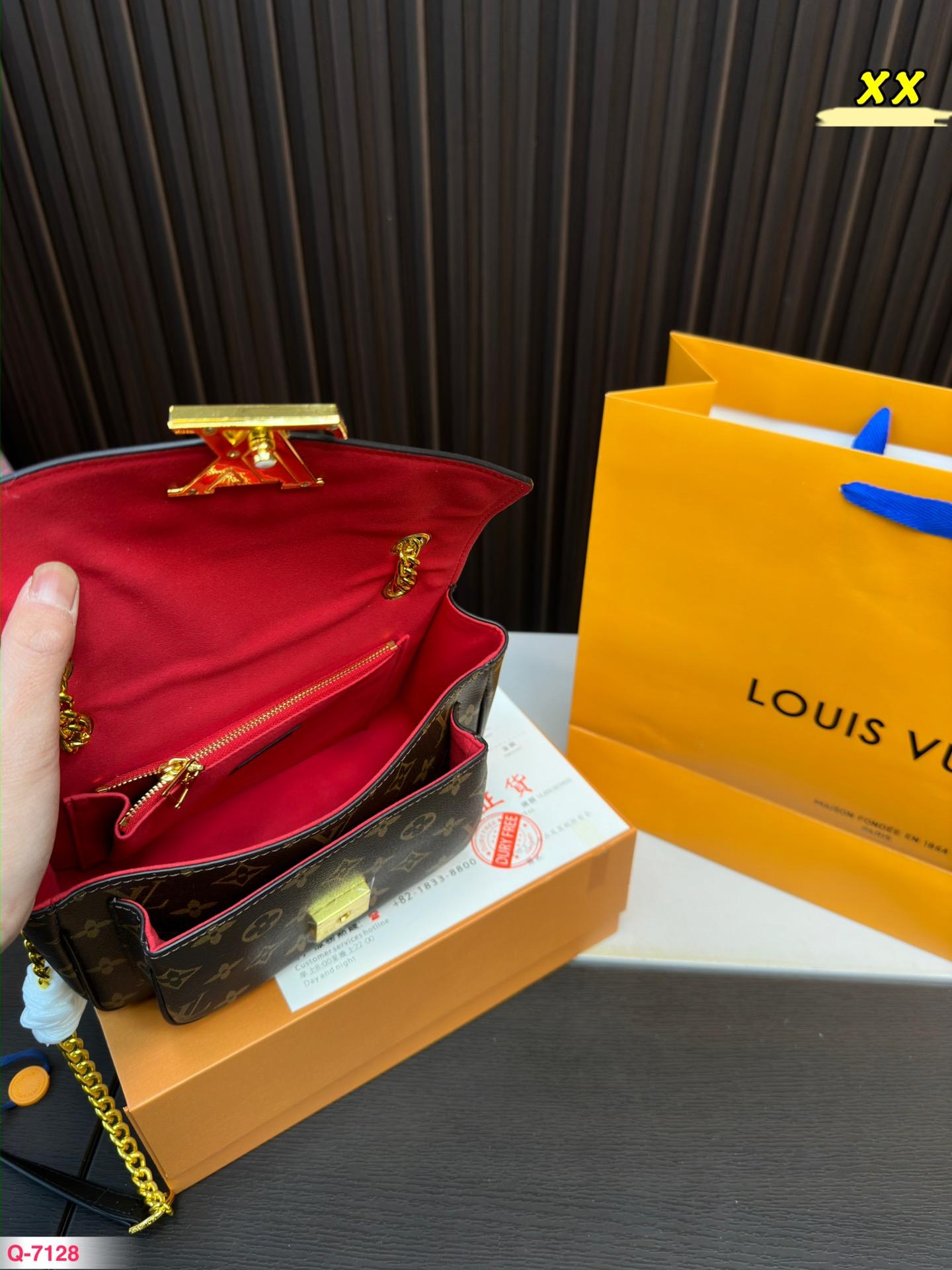 Replica Louis Vuitton Bag 18*22CM