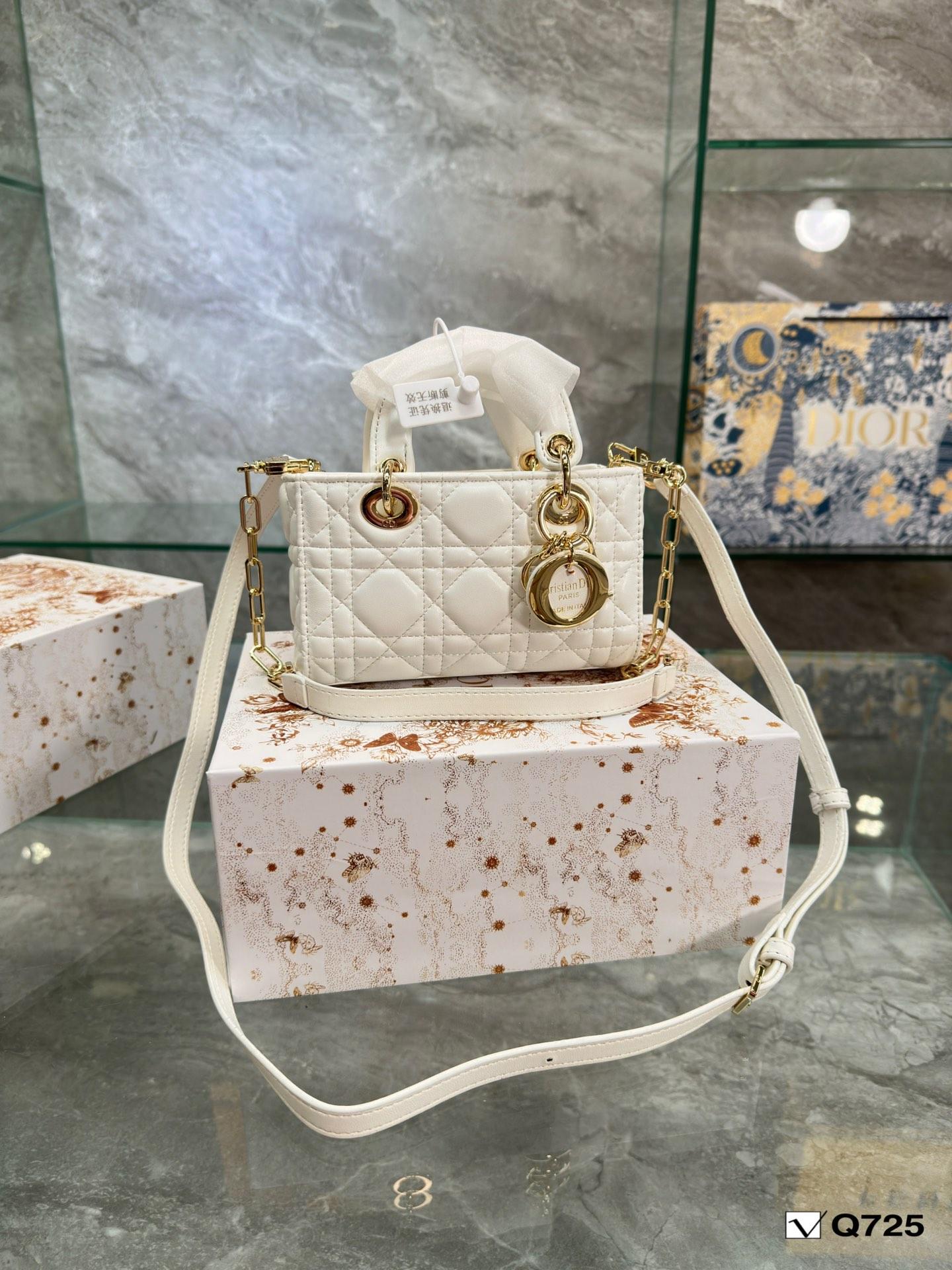 Replica Dior Bag 17*10CM