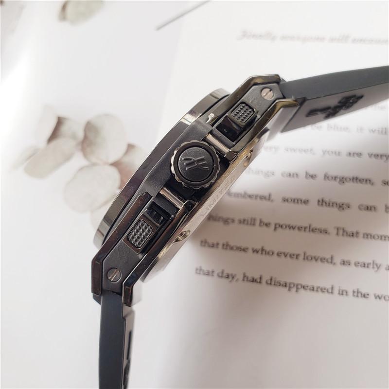 Replica Hublot 904l Stainless Steel Quartzl Watch 42MM