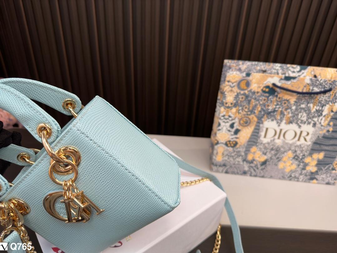 Replica Dior Bag  17*7*14CM