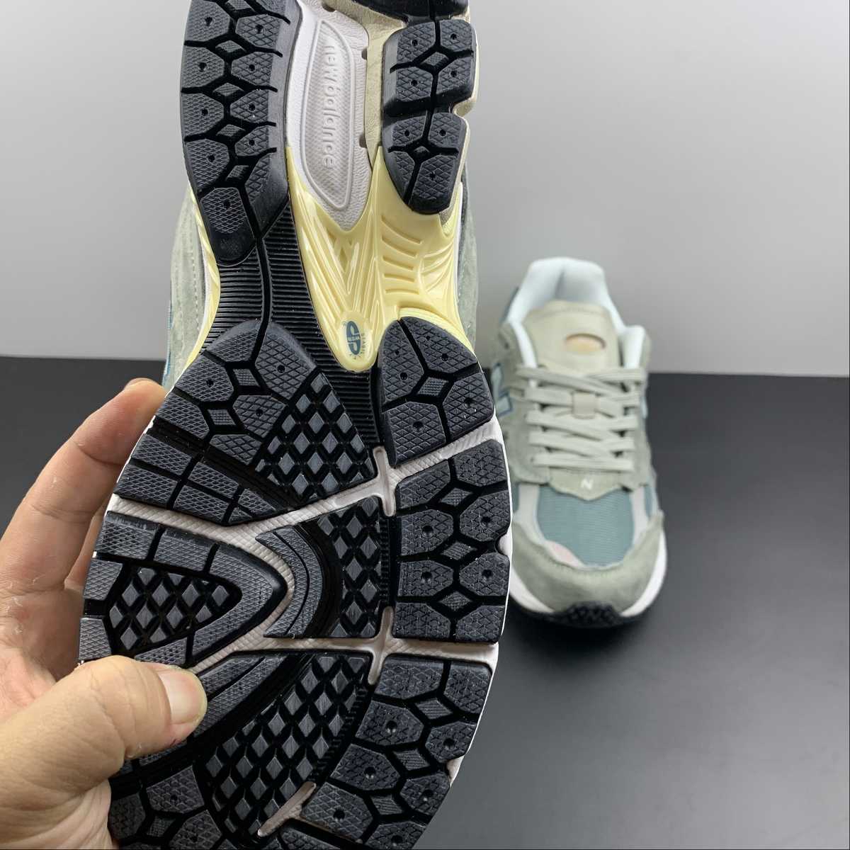 Replica New Balance Shoe New Balance NB2002 M2002RDD  36-45