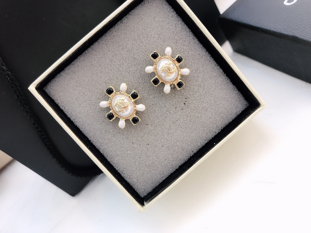 Replica CHANEL Earring