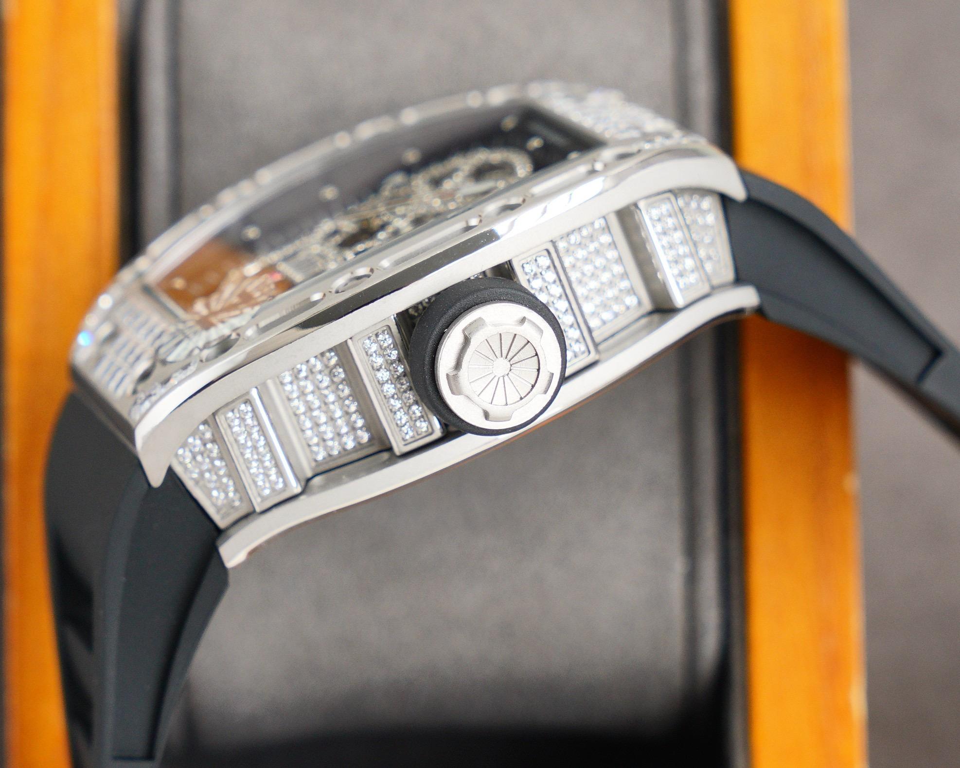 Replica Richard Mille 904l Stainless Steel Automatic Machine Watch 42MM