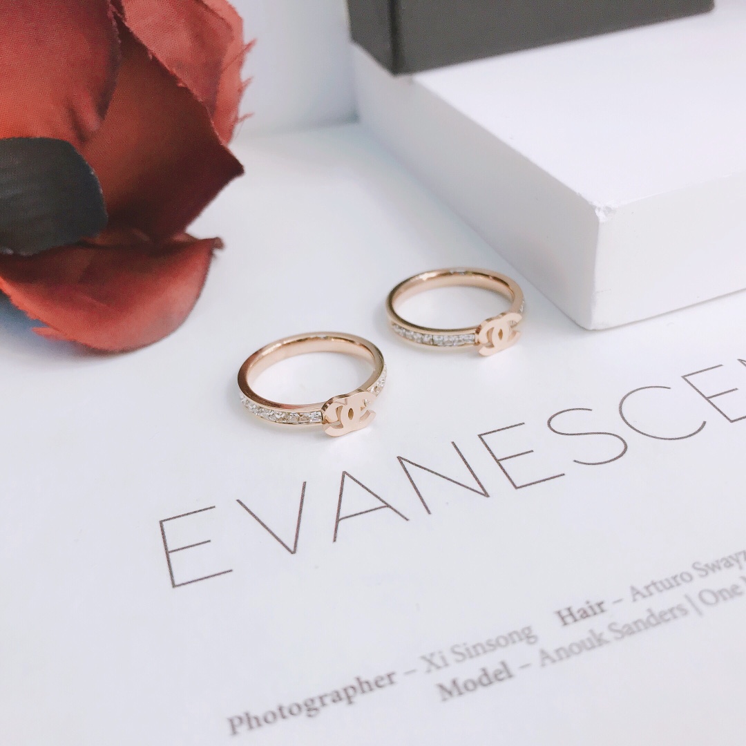 Replica CHANEL Ring