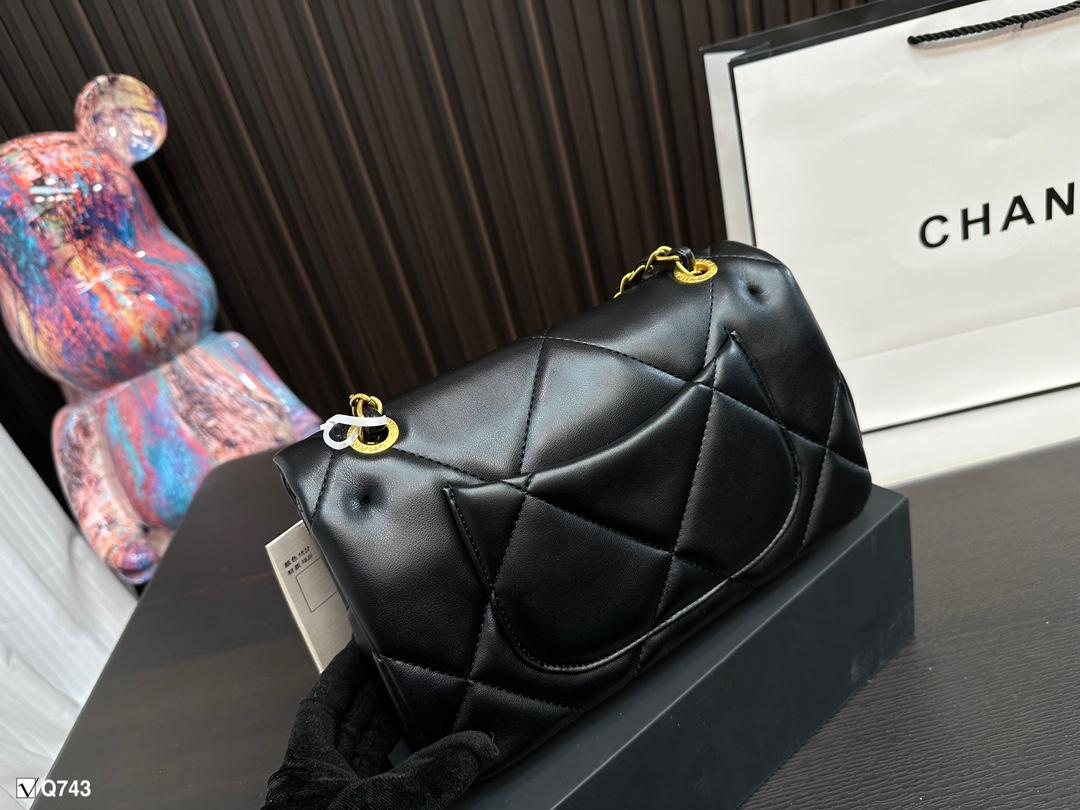 Replica Chanel Bag 15*25CM