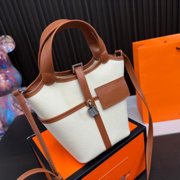 Replica Hermes Bag 14*19CM
