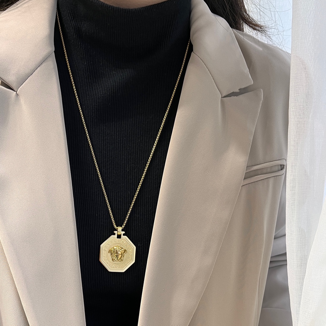 Replica VERSACE Necklace
