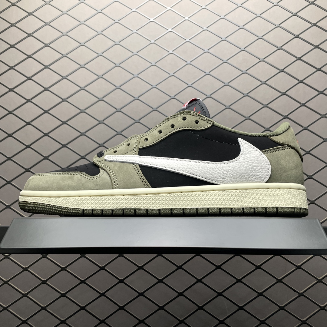 Replica Air Jordan Shoe  S Travis Scott x Air Jordan 1 AJ1 DW7866-002  Size 36-48.5